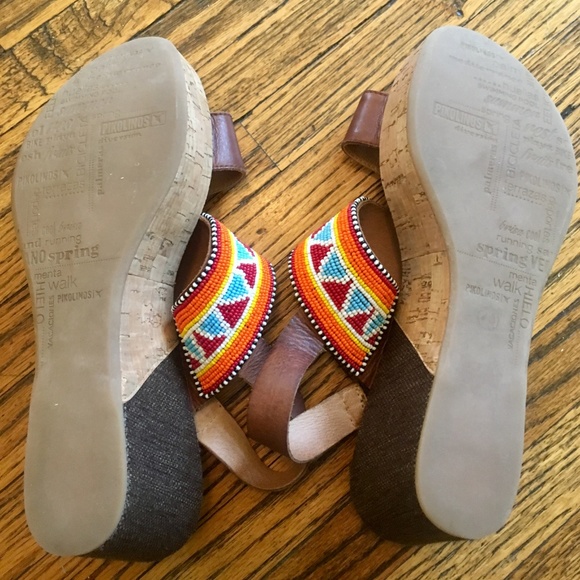 Pikolinos Maasai Beaded Wedge Sandal, Size 39 - Picture 4 of 5